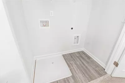 90 Vickers Point Drive, Fairburn, GA 30213 - Photo 32