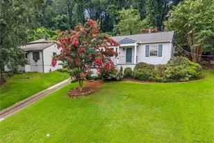 2012 Shalimar Dr NE, Atlanta, GA 30345 - Photo 2