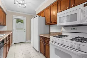 2012 Shalimar Dr NE, Atlanta, GA 30345 - Photo 10