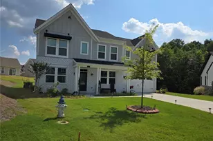 121 Linden Ct, Braselton, GA 30517 - Photo 1