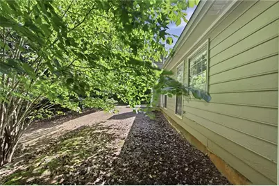 2572 Herndon Road, Lawrenceville, GA 30043 - Photo 28