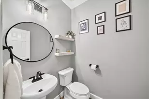 4977 Berkeley Oak Dr, Peachtree Corners, GA 30092 - Photo 14