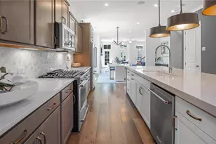 820 Snider Walk NE, Marietta, GA 30068 - Photo 2