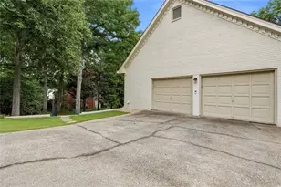 2140 Potomac Pl, Lawrenceville, GA 30043 - Photo 6