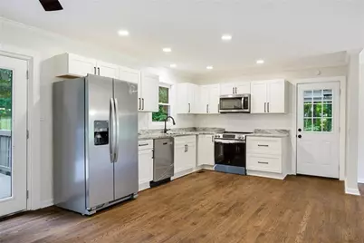 1502 Kings Road, Marietta, GA 30062 - Photo 12
