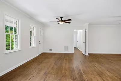 1502 Kings Road, Marietta, GA 30062 - Photo 8