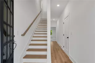 2739 Hallwood Ln, Suwanee, GA 30024 - Photo 4