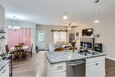 7805 Rock Rose Lane, Fairburn, GA 30213 - Photo 8