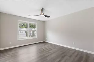 140 Winncastle Dr, Lawrenceville, GA 30044 - Photo 20