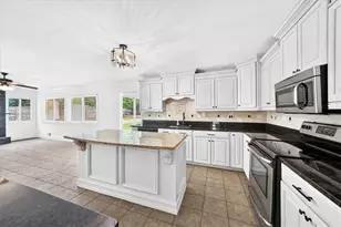 620 Spalding Dr, Sandy Springs, GA 30328 - Photo 8