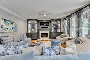 2642 Dunmoore Dr, Snellville, GA 30078 - Photo 16
