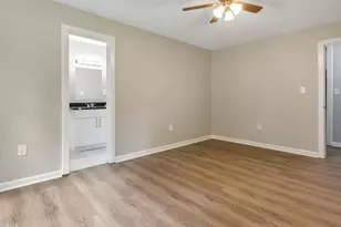 9138 Clubhouse Dr, Riverdale, GA 30274 - Photo 14