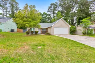 9138 Clubhouse Dr, Riverdale, GA 30274 - Photo 20