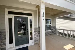 206 Coffee Ln, Hoschton, GA 30548 - Photo 2