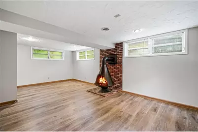 3439 Chestnut Drive, Atlanta, GA 30340 - Photo 32