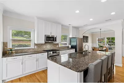 1651 Barfield Run NW, Atlanta, GA 30318 - Photo 10