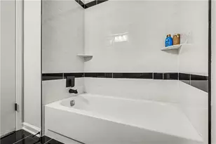 4952 Parkwest Dr, Stone Mountain, GA 30088 - Photo 22