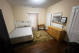 1059 Hampton St, Atlanta, GA 30318 - Photo 10