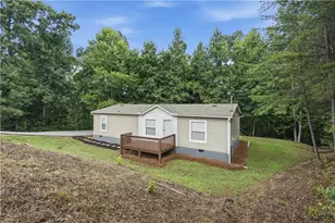 672 King Richard Ct, Murrayville, GA 30564 - Photo 2