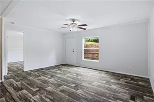 672 King Richard Ct, Murrayville, GA 30564 - Photo 8