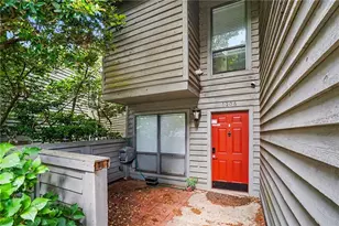 1006 Creatwood Circle SE, Smyrna, GA 30080 - Photo 2