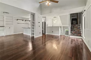 1006 Creatwood Circle SE, Smyrna, GA 30080 - Photo 6