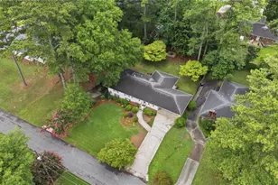 317 Robin Ln SE, Marietta, GA 30067 - Photo 38