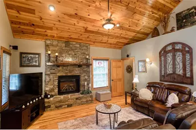 925 Zeppelin Strasse, Helen, GA 30545 - Photo 6