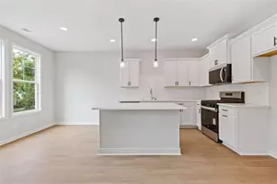 379 Summerville Ln, Athens, GA 30606 - Photo 6