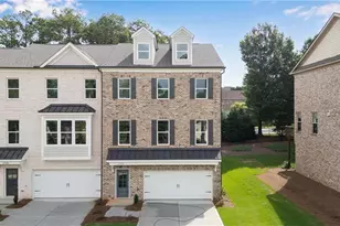 2733 Hallwood Ln, Suwanee, GA 30024 - Photo 1