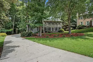 4352 Deerbrook Way, Lilburn, GA 30047 - Photo 4