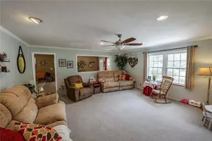 6623 N Seminole Dr, Douglasville, GA 30135 - Photo 6