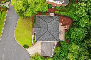 763 Byrnwyck Rd NE, Brookhaven, GA 30319 - Photo 44