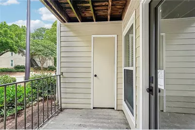 1001 Lake Pointe Circle, Roswell, GA 30075 - Photo 28
