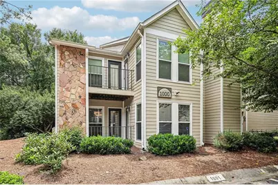 1001 Lake Pointe Circle, Roswell, GA 30075 - Photo 1