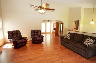 18 Azalea Dr SE, Cartersville, GA 30121 - Photo 4