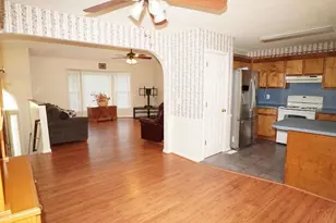 18 Azalea Dr SE, Cartersville, GA 30121 - Photo 18