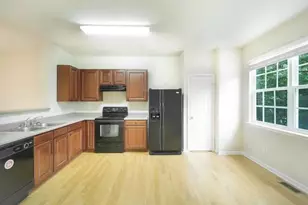 2251 Landing Ridge Dr, Duluth, GA 30097 - Photo 10