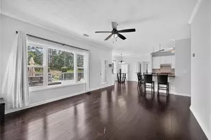 2990 Meadow Gate Way, Loganville, GA 30052 - Photo 16