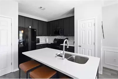 2550 Capella Circle SW, Atlanta, GA 30331 - Photo 10