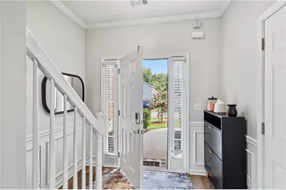 2550 Capella Circle SW, Atlanta, GA 30331 - Photo 2