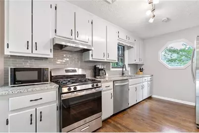 2265 Wysong Square NW, Kennesaw, GA 30144 - Photo 8