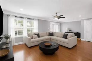 6980 Roswell Rd, Sandy Springs, GA 30328 - Photo 6
