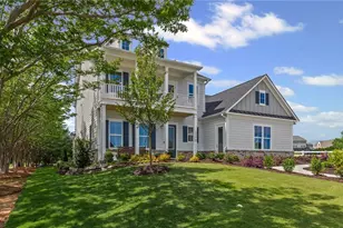 293 Lucas Ct, Hoschton, GA 30549 - Photo 4