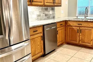 5899 Alpine Ct, Hoschton, GA 30548 - Photo 10