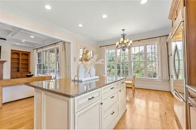 2601 Canterbury Trail, Atlanta, GA 30324 - Photo 10