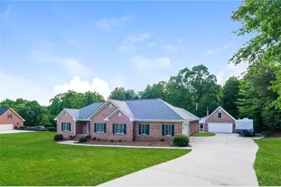 604 Clearwater Court, McDonough, GA 30252 - Photo 2