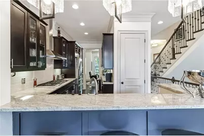567 Ansley Circle NE, Atlanta, GA 30324 - Photo 12