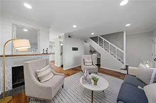 136 Peachtree Memorial Dr, Atlanta, GA 30309 - Photo 6