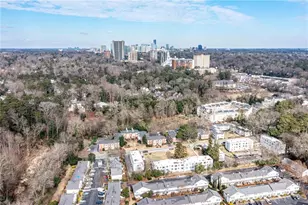 136 Peachtree Memorial Dr, Atlanta, GA 30309 - Photo 20